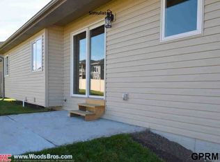 7620 Lilee Ln, Lincoln, NE 68516