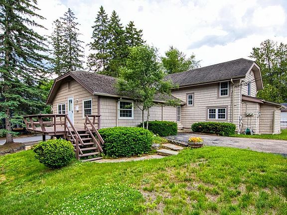 2nd image of 33 Highland Pl