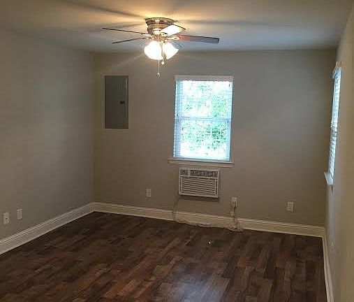 3rd image of 2309 Baronne St APT 2