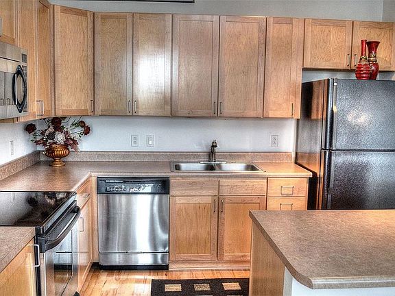 5th image of 1501 Locust 802