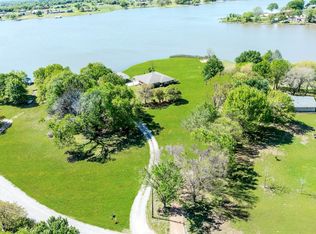 2206 Beavers Point, Bonham, TX 75418