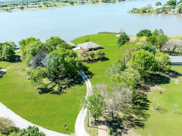 2206 Beavers Point, Bonham, TX 75418
