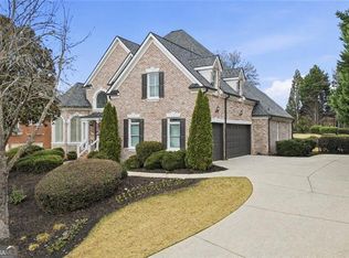 2445 Flat Stone Dr, Cumming, GA 30041