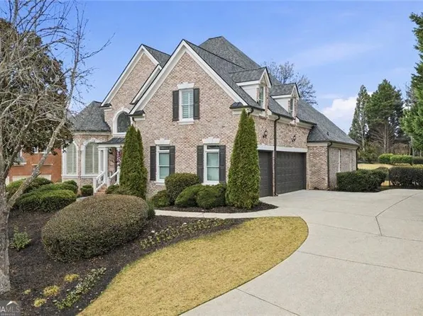 2445 Flat Stone Dr, Cumming, GA 30041