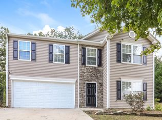 5696 Sable Glen Rd, Atlanta, GA 30349