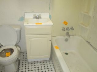 75 Orient Ave, Jersey City, NJ 07305