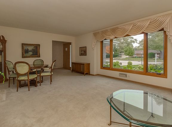 4th image of 501 Palladium Dr W