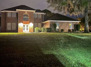 8640 Skymaster Dr, New Port Richey, FL 34654