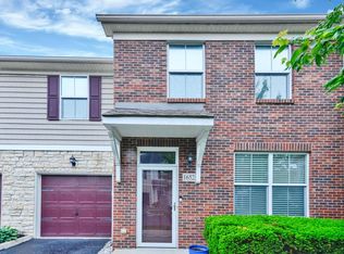 1652 Nature Dr #22, Grove City, OH 43123