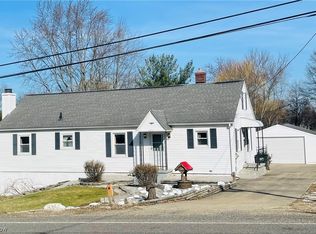 3691 Albrecht Ave, Akron, OH 44312