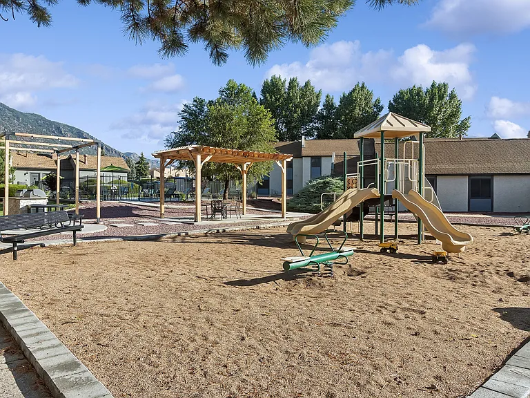 ReNew Flagstaff East — Photo 25