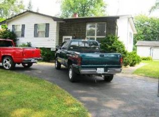 1503 N Channel Dr, Round Lake Beach, IL 60073