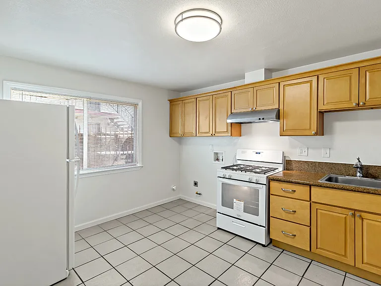 10550 Topanga Dr #A — Photo 1