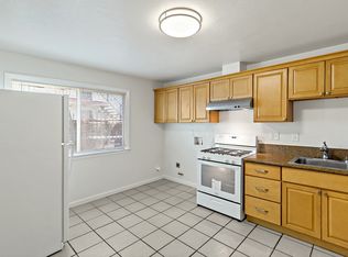 10582 Topanga Dr #B, Oakland, CA 94603