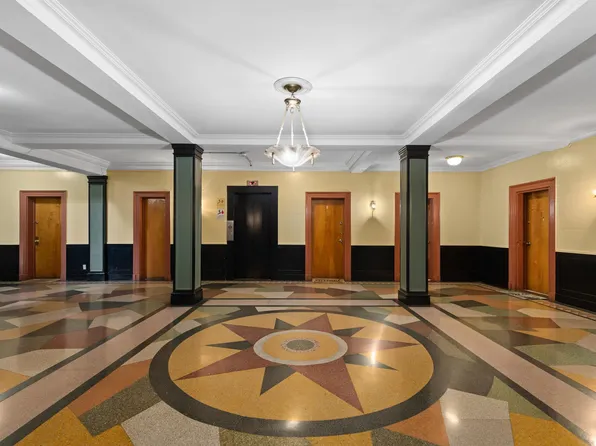 7435 Blvd East image 5 of 31