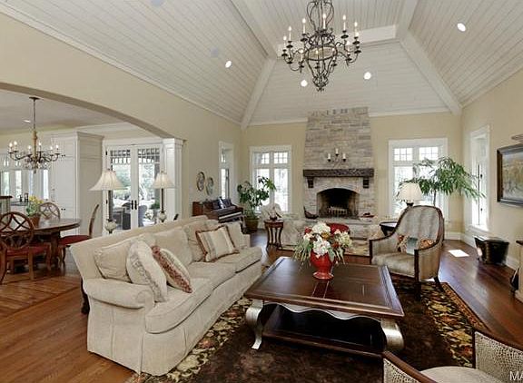 3rd image of 12906 Topping Estates Dr