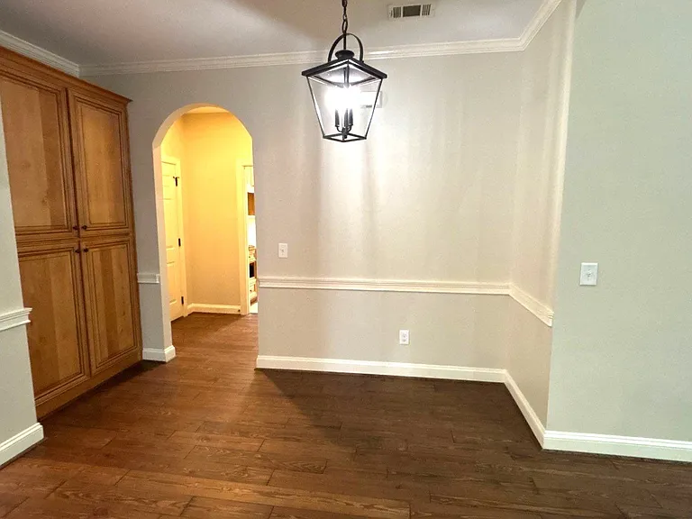 1018 Silver Lake Dr — Photo 7