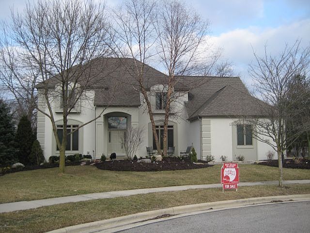 3806 Riverwatch
