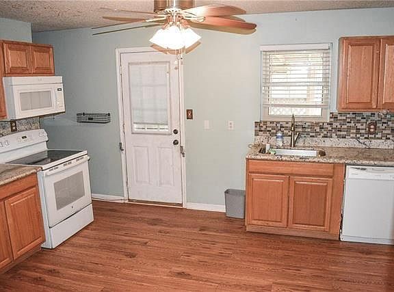 5th image of 54112 Ferina Ln