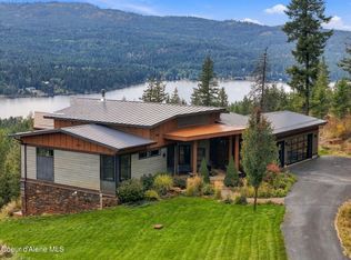 606 Berry Hl, Cocolalla, ID 83813
