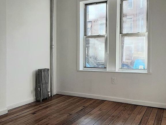 2nd image of 564 Morgan Ave #1B
