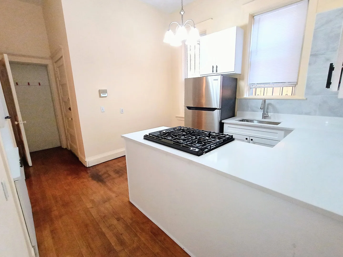 2 bed, $2,250 — Photo 3
