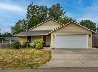2386 E Irwin Way, Eugene, OR 97402
