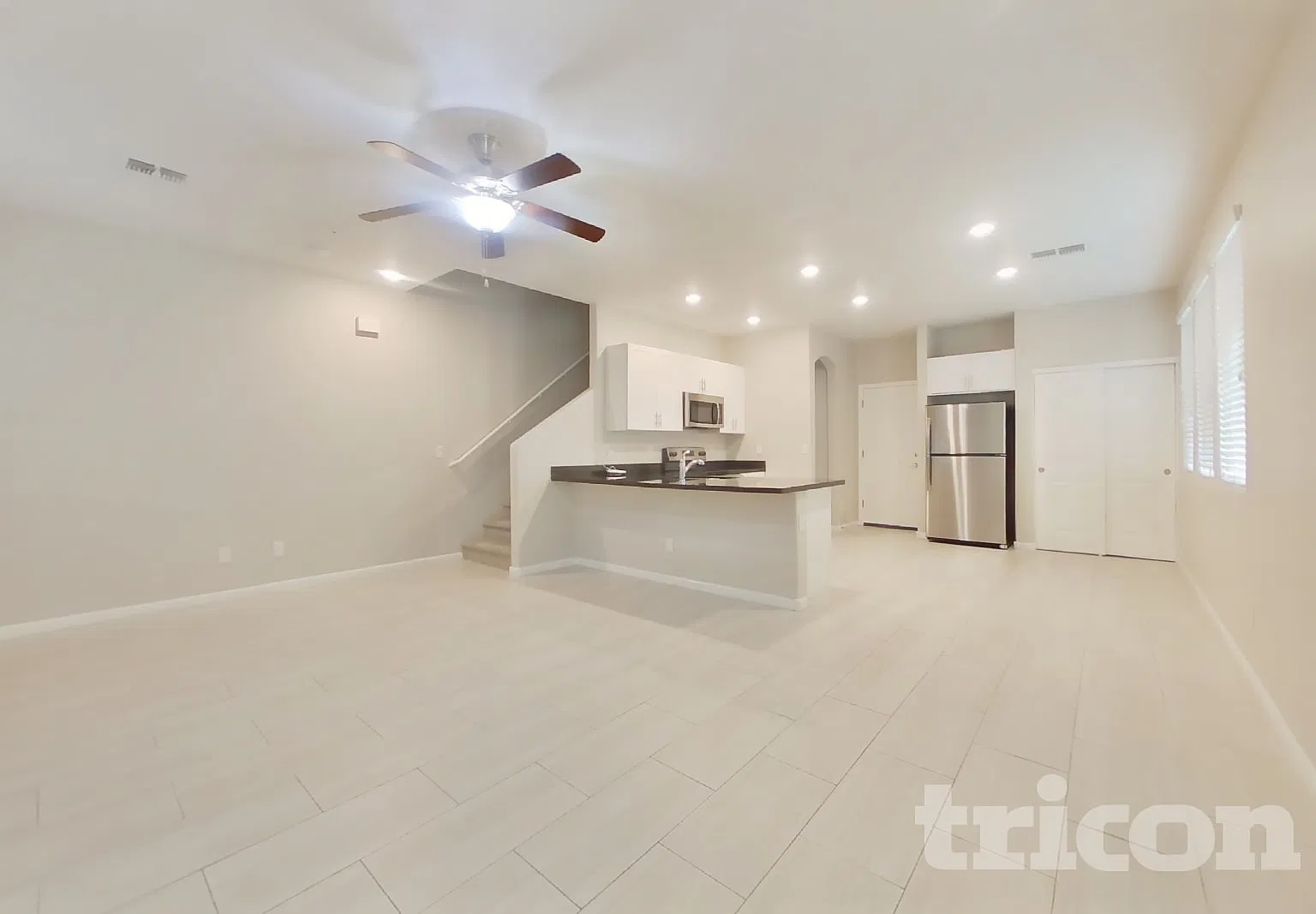 12575 W Hummingbird Terrace Peoria AZ — Photo 2