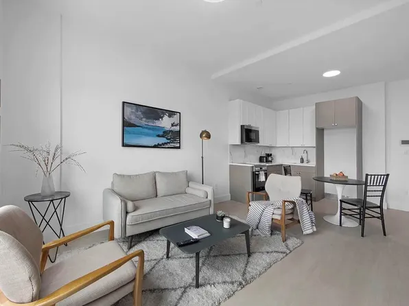 837 Maple Street image 1 of 16