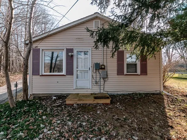 11038 Prouty Rd, Painesville, OH 44077