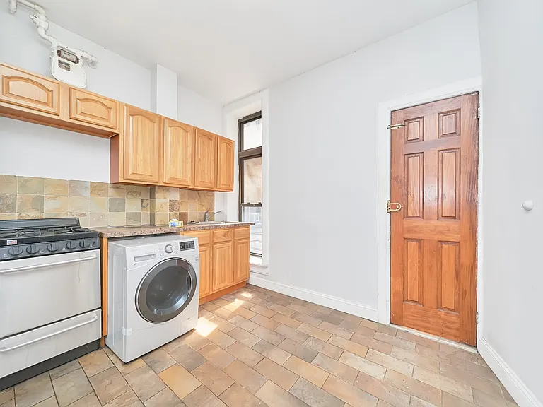 587 Riverside Dr #3B — Photo 10