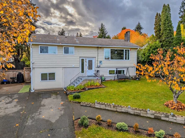 423 Poplar St, Nanaimo, BC V9S 2H1