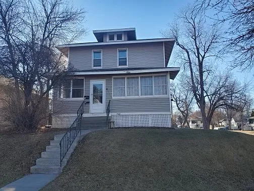 1500 3rd Ave N — Photo 1