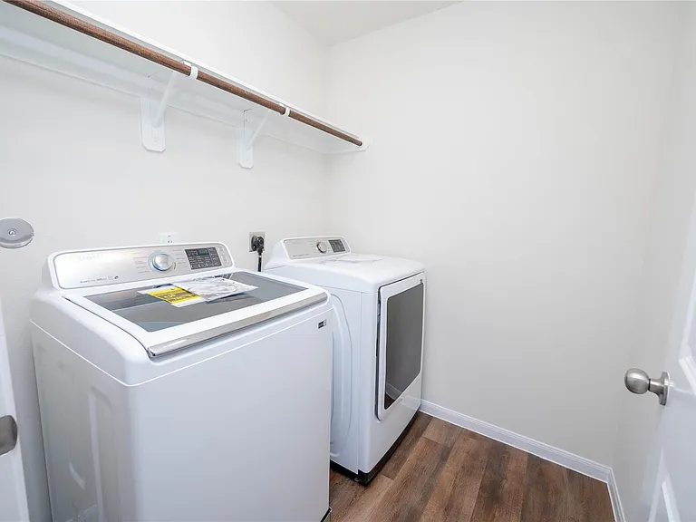 11723 Armadale Dr — Photo 14