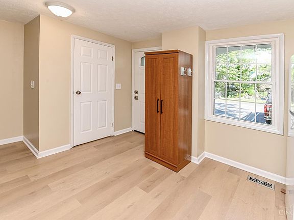 4th image of 4635 Northridge Dr