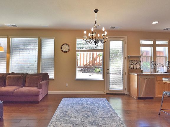 4th image of 4189 Magellan Ct