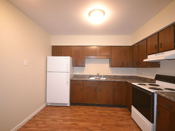 2nd image of 216 W Main St #22