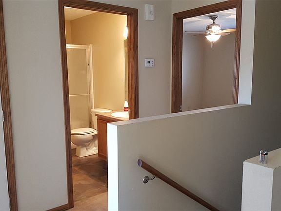 2nd image of 3022 E Barbara Ln