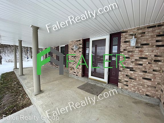 2nd image of 530 Royal Arms Ct