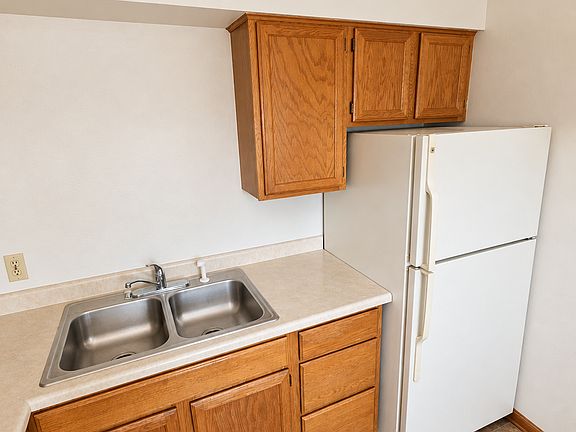 4th image of 9001 18th Ave S #4