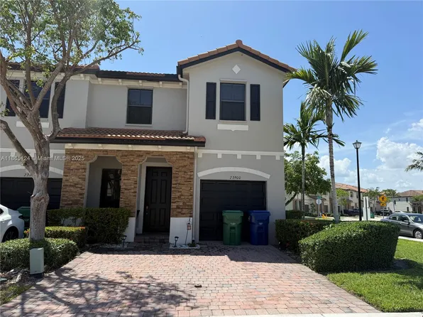 23900 SW 117th Ct, Homestead, FL 33032