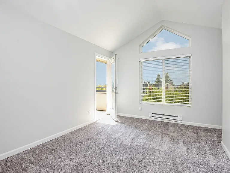 Northlink Apartments — Photo 92