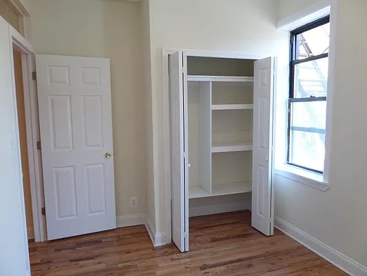 Rented by Vassiliou Group | media 17