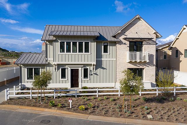 63 Chandler Ranch Road