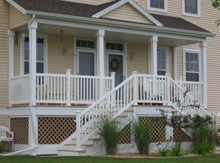 3060 Triumph Dr APT 4, Sun Prairie, WI 53590