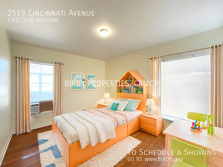 2519 Cincinnati Ave — Photo 6