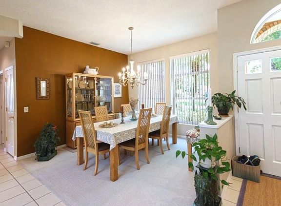 5th image of 17951 Holly Brook Dr