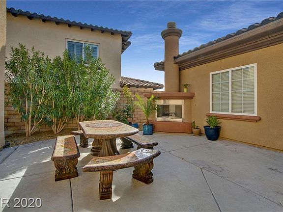 3rd image of 12112 Vista Linda Ave