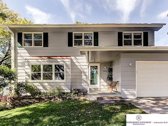 2nd image of 5624 N 92nd Ave