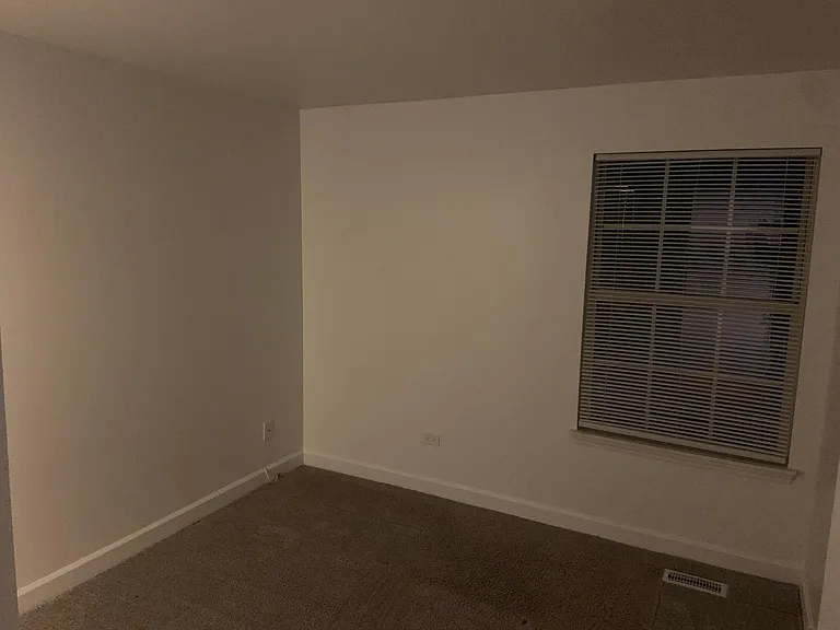 2213 Camden Ln — Photo 24